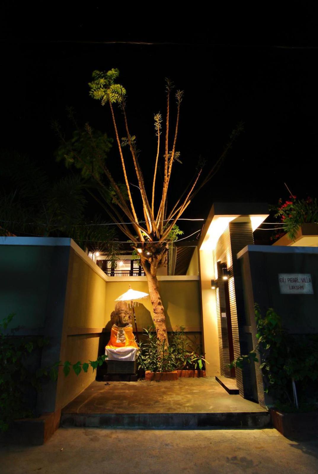 The Lakshmi Villas By The Beach House Gili Trawangan Exteriör bild