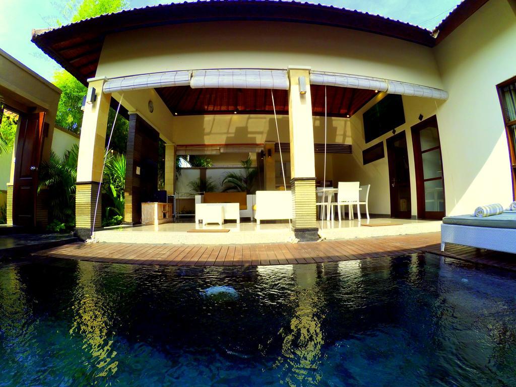 The Lakshmi Villas By The Beach House Gili Trawangan Exteriör bild