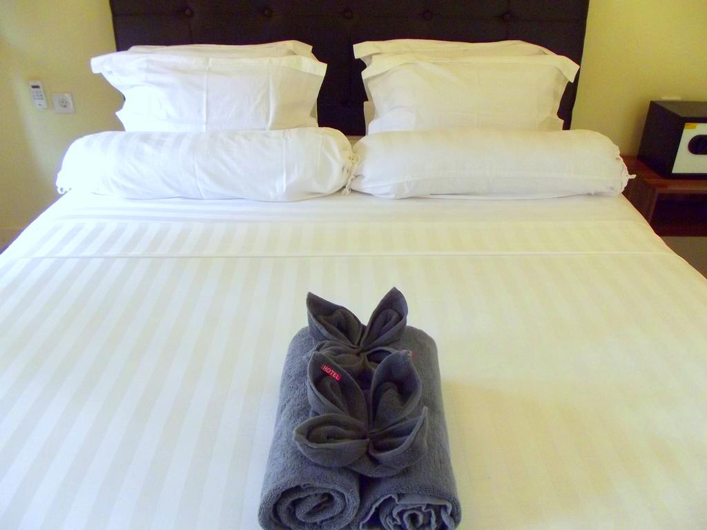 The Lakshmi Villas By The Beach House Gili Trawangan Exteriör bild