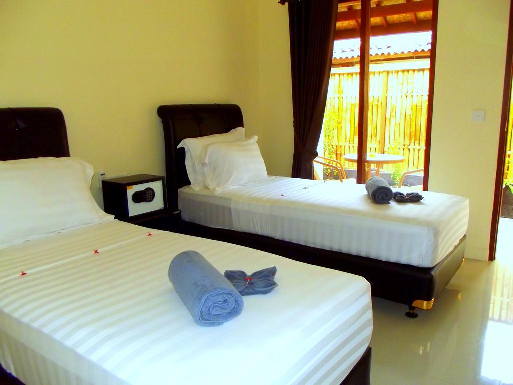 The Lakshmi Villas By The Beach House Gili Trawangan Exteriör bild