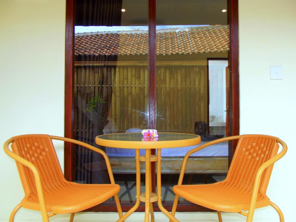 The Lakshmi Villas By The Beach House Gili Trawangan Exteriör bild
