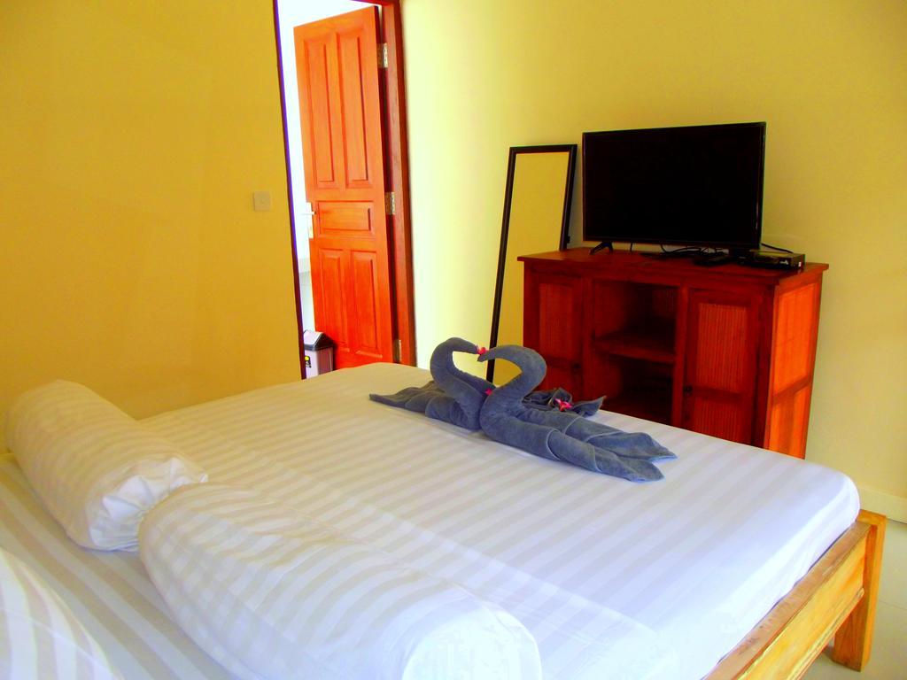 The Lakshmi Villas By The Beach House Gili Trawangan Exteriör bild